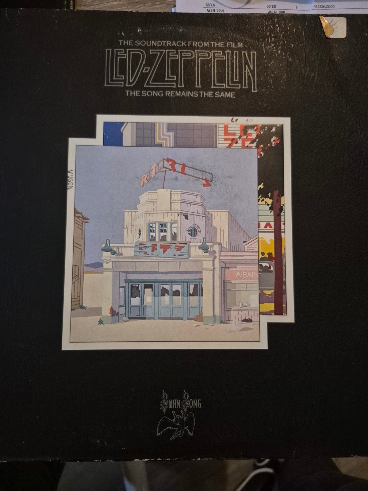 Led Zeppelin dubbel album, CD & DVD, Enlèvement