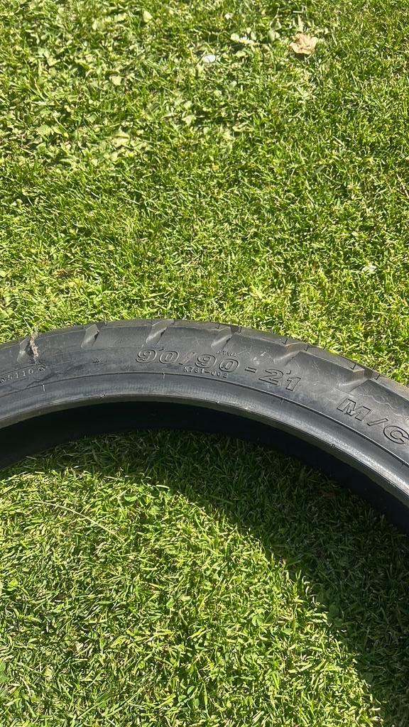 Pneu mobylette, Motoren, Ophalen, Nieuw