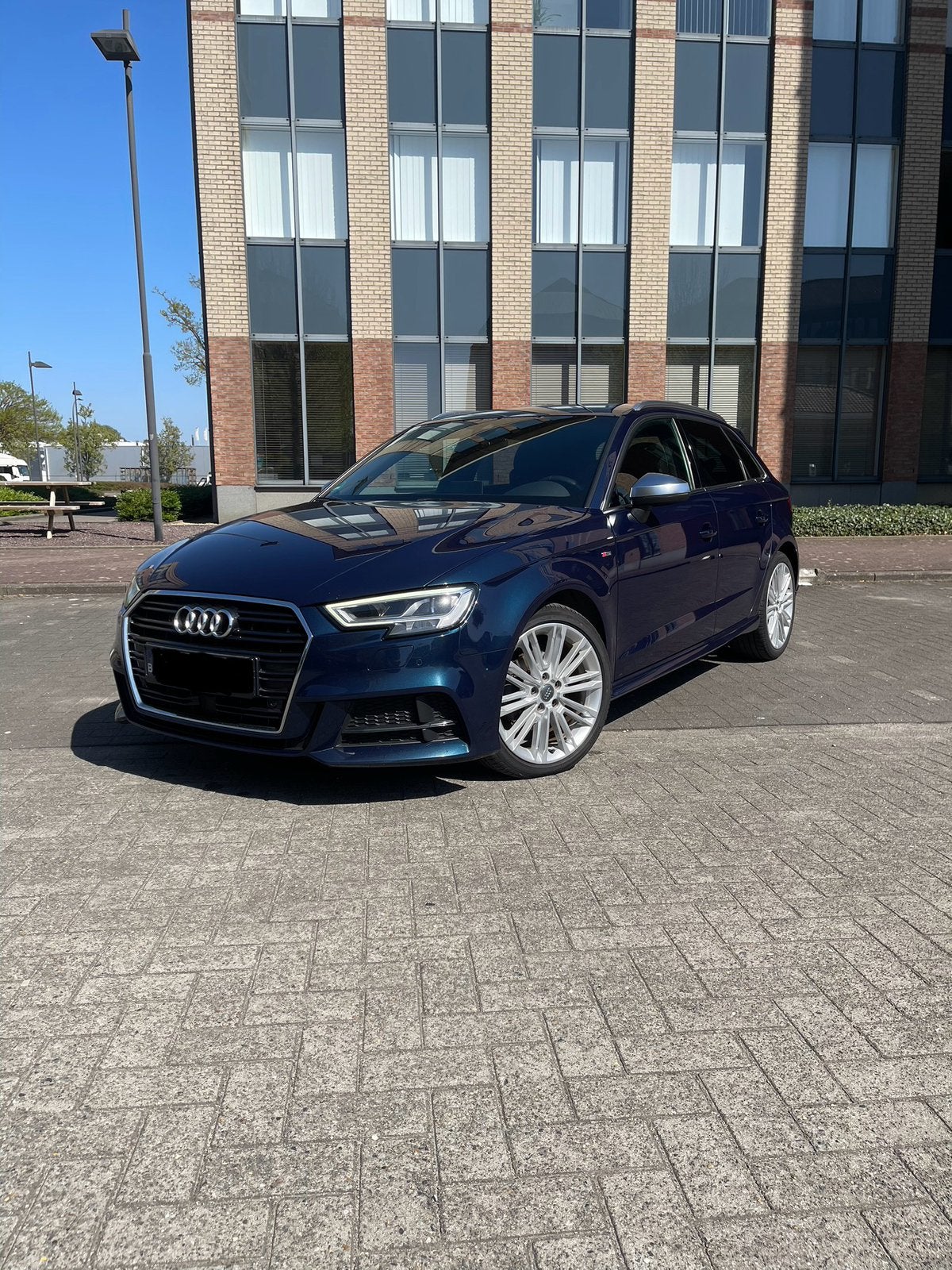 Audi a3, Cuir et Alcantara, Achat, Noir, 5 portes