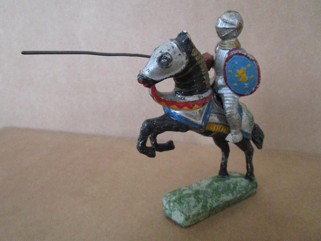 Ridder te paard + 2 soldaten te paard ( 1960 ), Verzamelen, Ophalen of Verzenden, Gebruikt