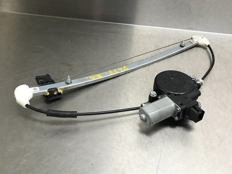 MECANISME VITRE ARRIÈRE DROIT Mazda 3 (BL12 / BLA2 / BLB2), Utilisé, Mazda