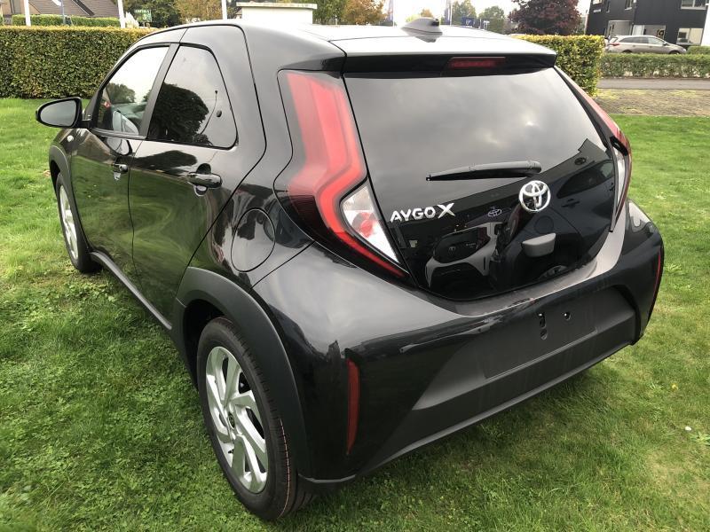 Toyota Aygo X Active, Achat, 998 cm³, Entreprise, 110 g/km