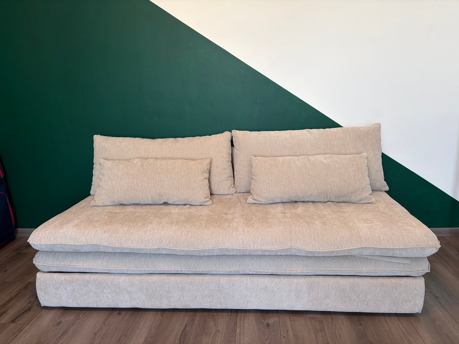 Maisons du Monde Clio slaapzetel - 2-3 plaatsen – beige, Huis en Inrichting, Slaapkamer | Slaapbanken, Ophalen, Beige, Tweepersoons