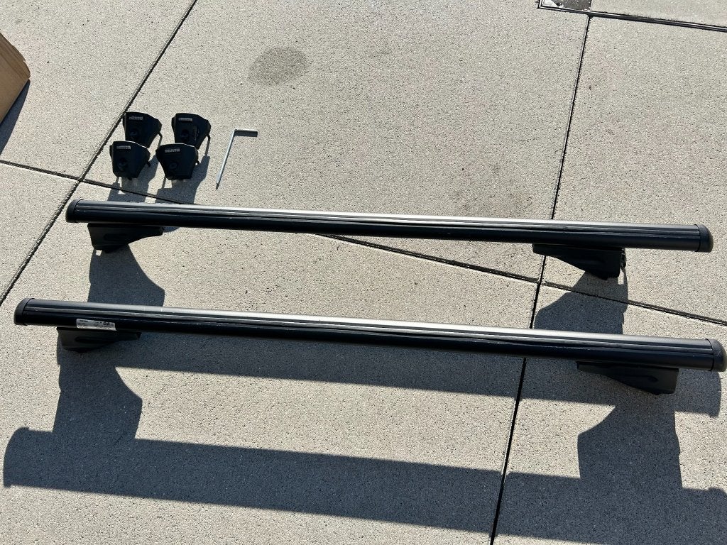 Menabo Tiger zwarte dakdragers – set van 2, Auto diversen, Ophalen, Gebruikt