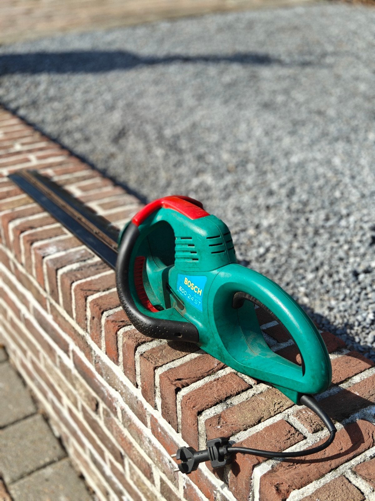 elektriche heggeschaar Boch, Ophalen