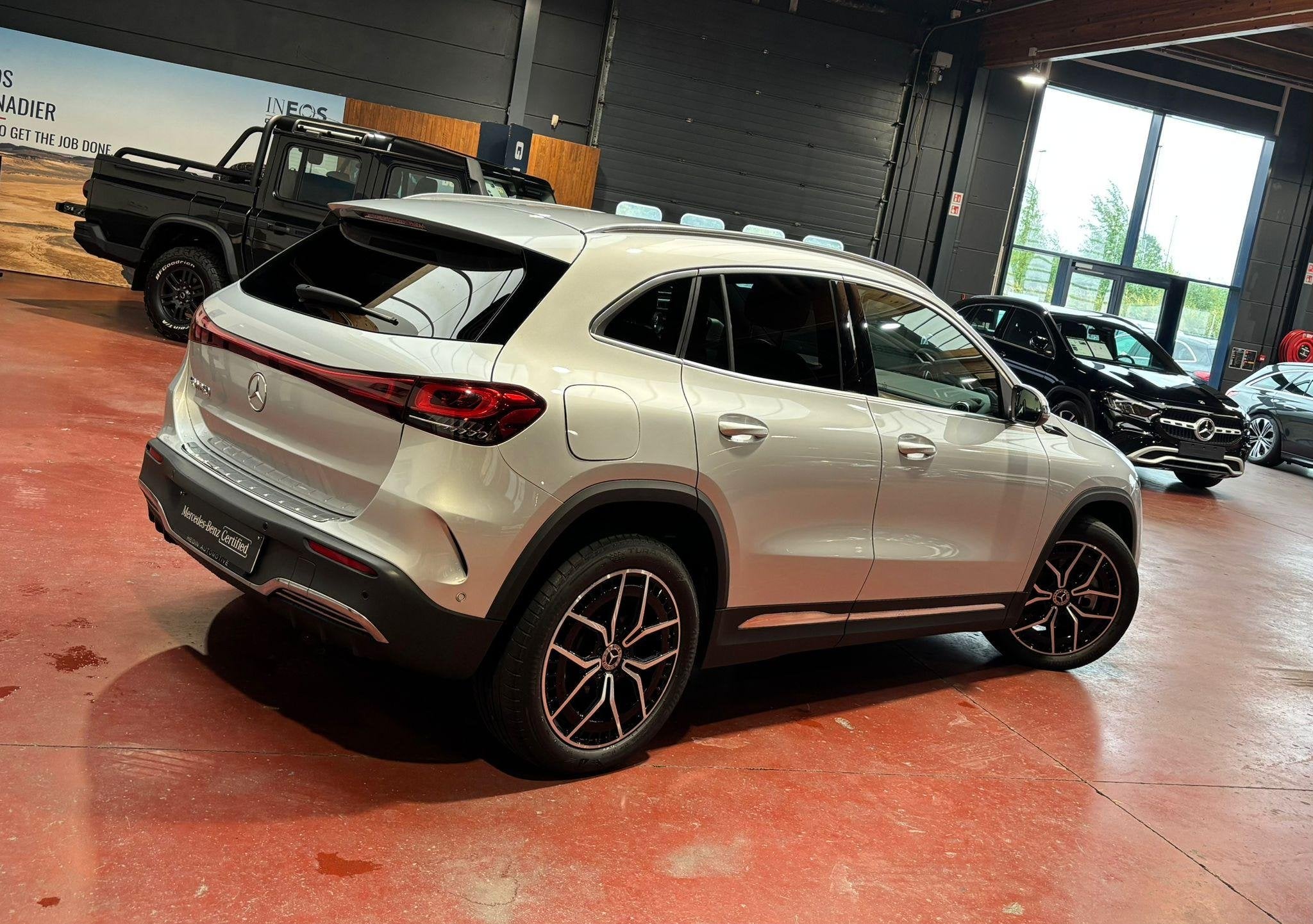 Mercedes-Benz EQA-Klasse 250 AMG Line Trekhaak | Distronic |, Autos, Mercedes-Benz, Achat, https://public.car-pass.be/vhr/729bba61-0a20-41a6-991a-06c4ffc32a08