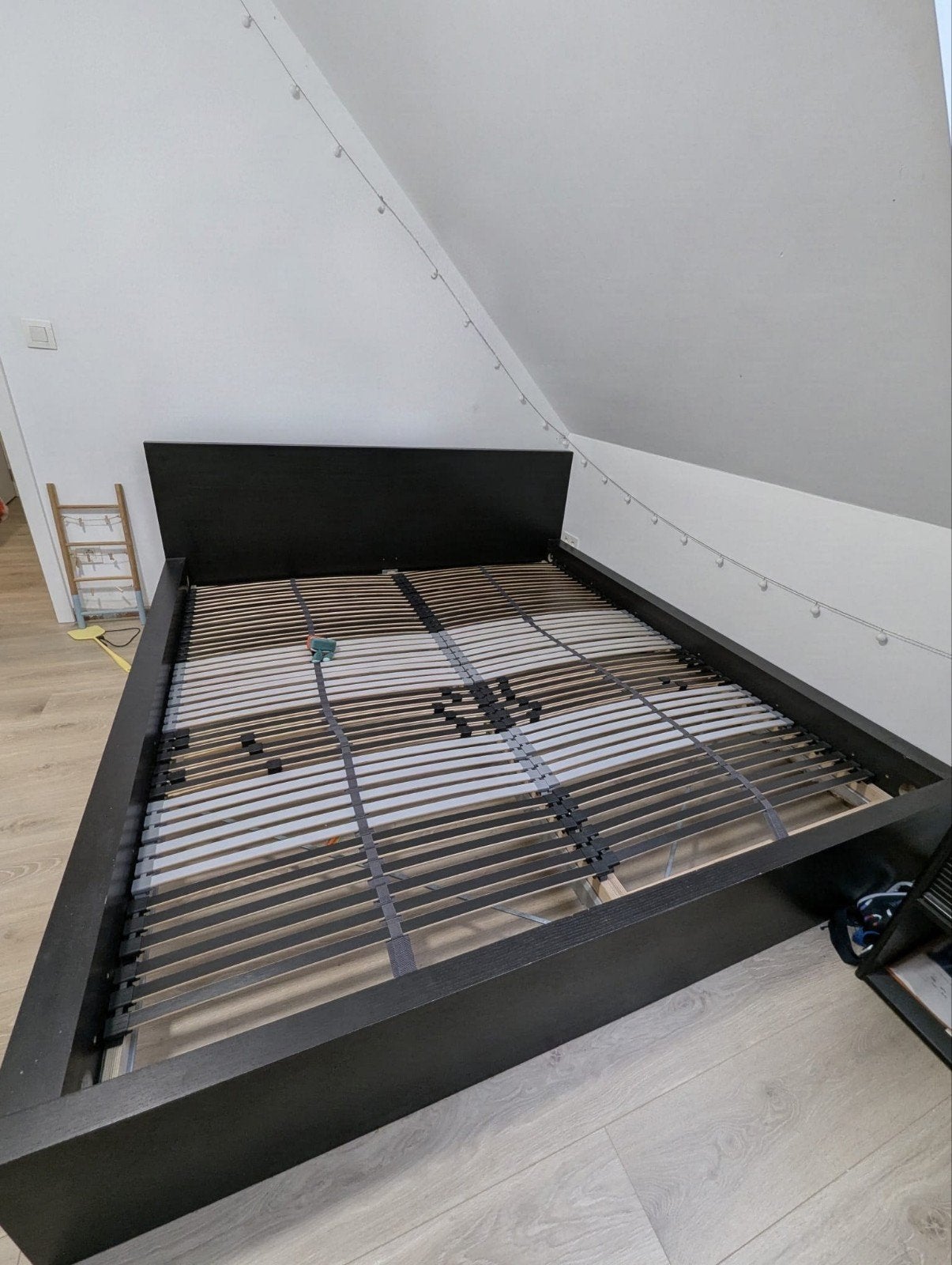 malm tweepersoonsbed 180x200, Huis en Inrichting, Ophalen
