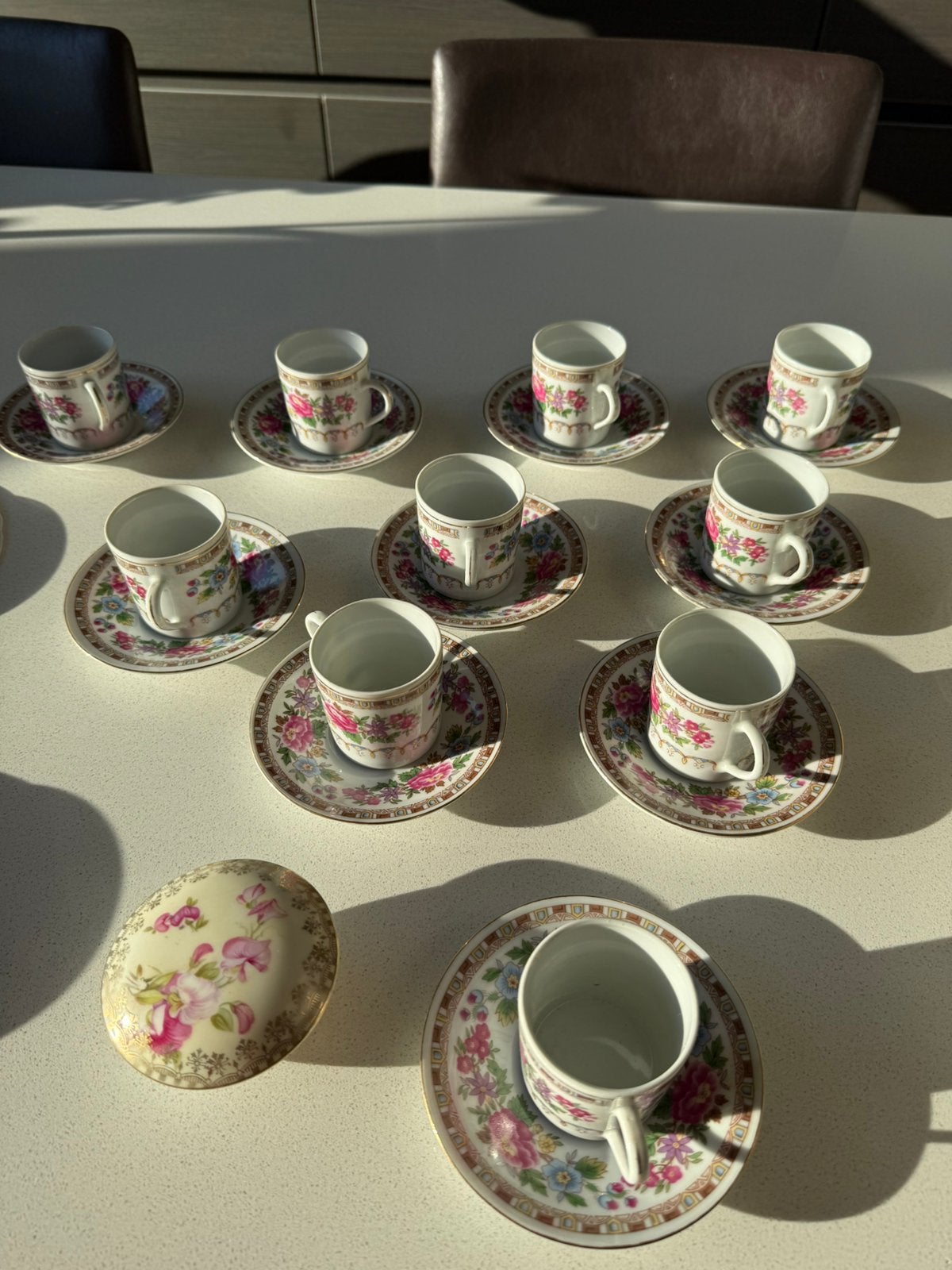 Vintage EPIAG porseleinen servies met bloemen en gouden rand, Antiek en Kunst, Ophalen