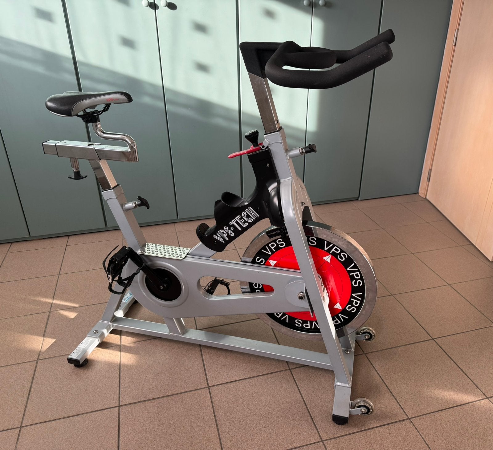 Home trainer, Enlèvement ou Envoi, Comme neuf