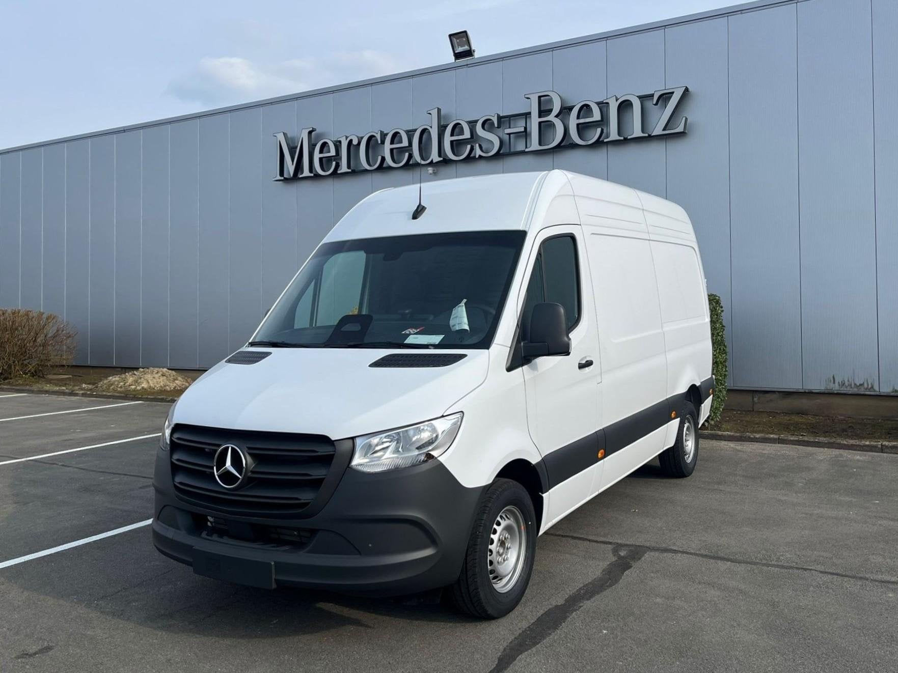 Mercedes-Benz Sprinter 317 CDI GB L2 RWD 9G-TRONIC 3.5T, Auto's, 4 deurs, Used 1. Bestelwagens met ervaring., 4 cilinders, 2000 kg