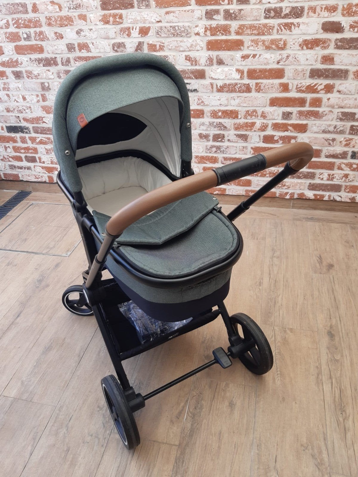 Lionelo Mika buggy, Ophalen, Zo goed als nieuw
