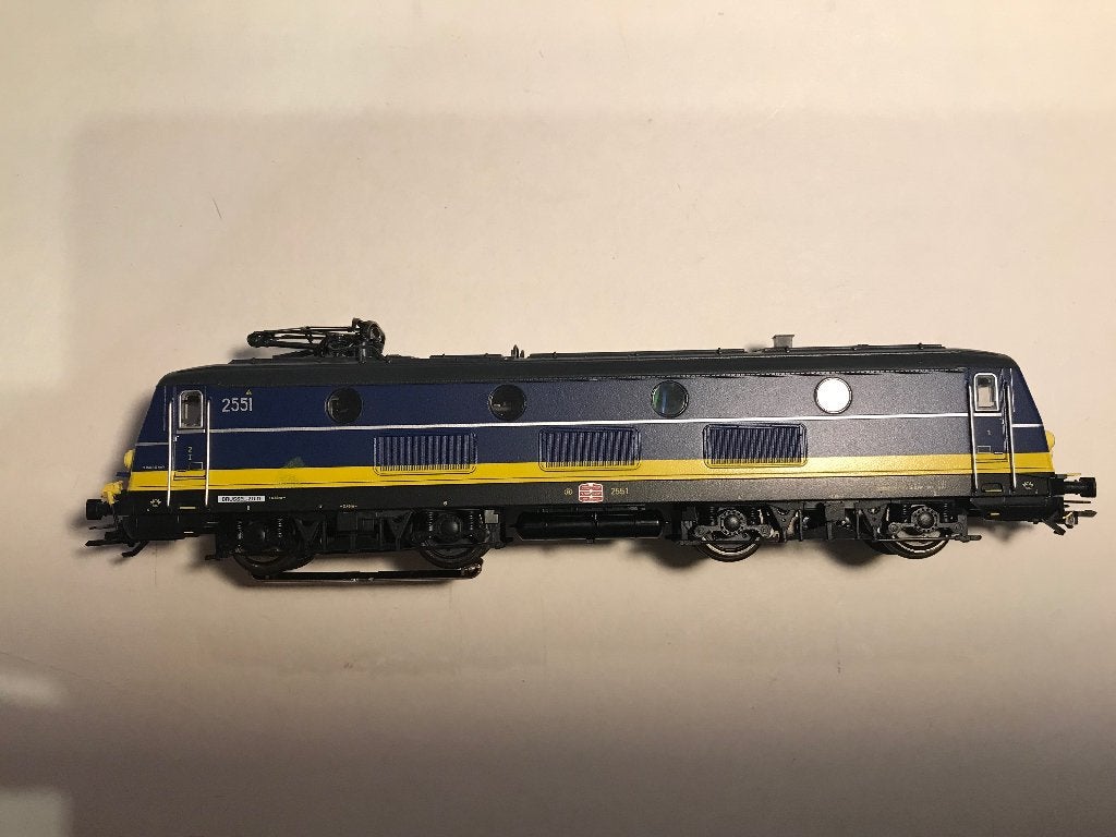 Marklin 27238 NMBS 2551 AC mfx, Hobby en Vrije tijd, Modeltreinen | H0, Wisselstroom, Locomotief, Nieuw, Ophalen of Verzenden