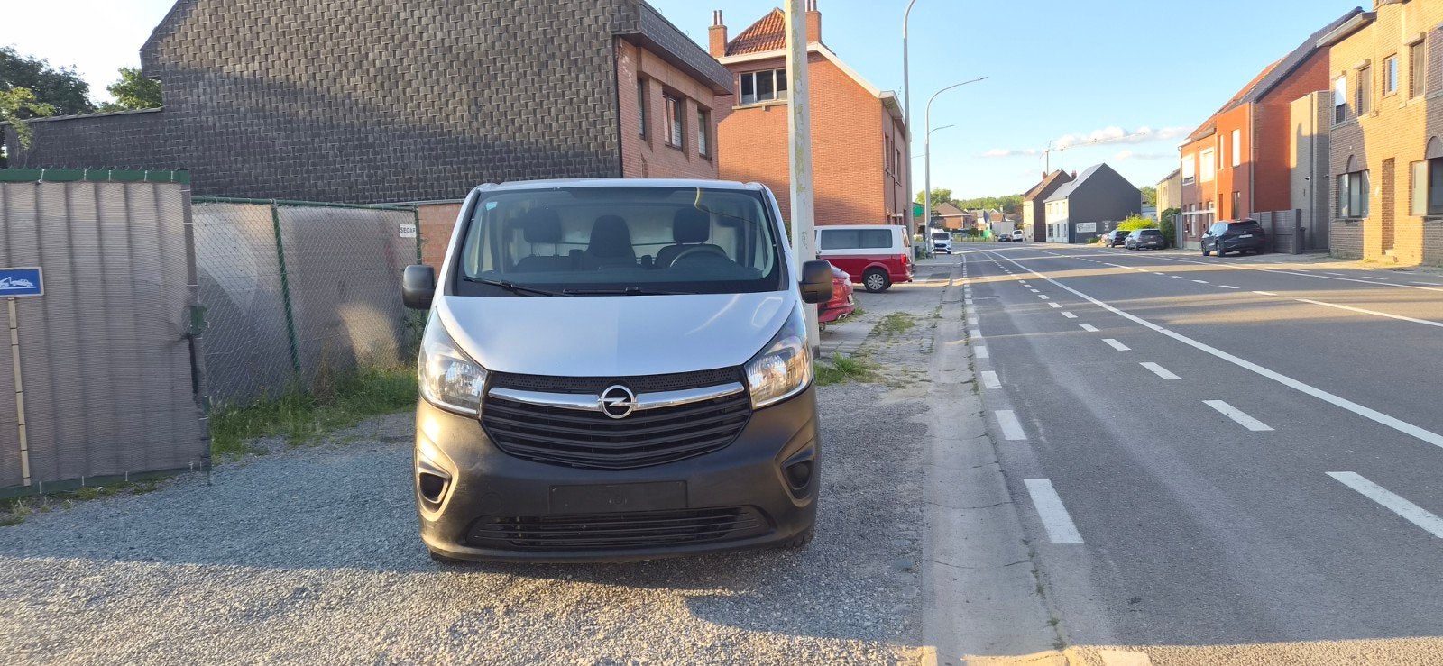 OPEL VIVARO MAXI LANG GOEDE STAAT TEL 0491873914, Voorwielaandrijving, Stof, 82 kW, 4 cilinders