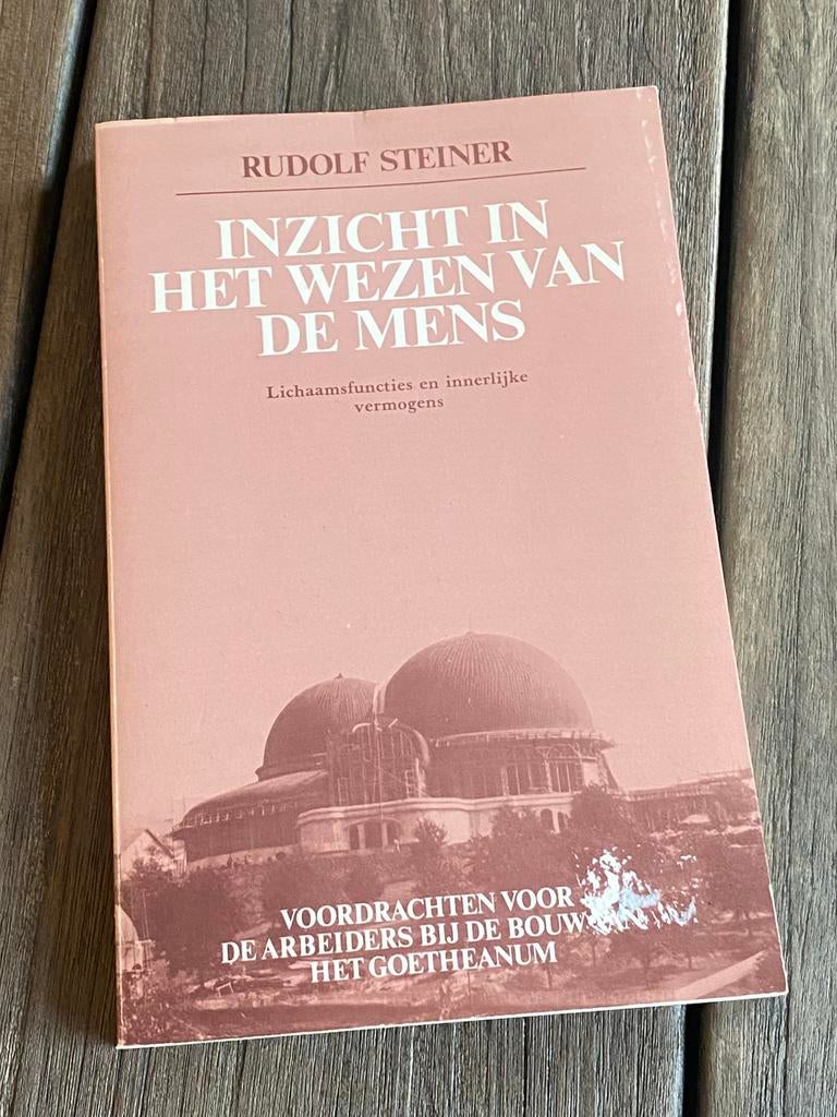 Inzicht in het wezen van de mens • Rudolf Steiner, Boeken, Ophalen of Verzenden, Gelezen