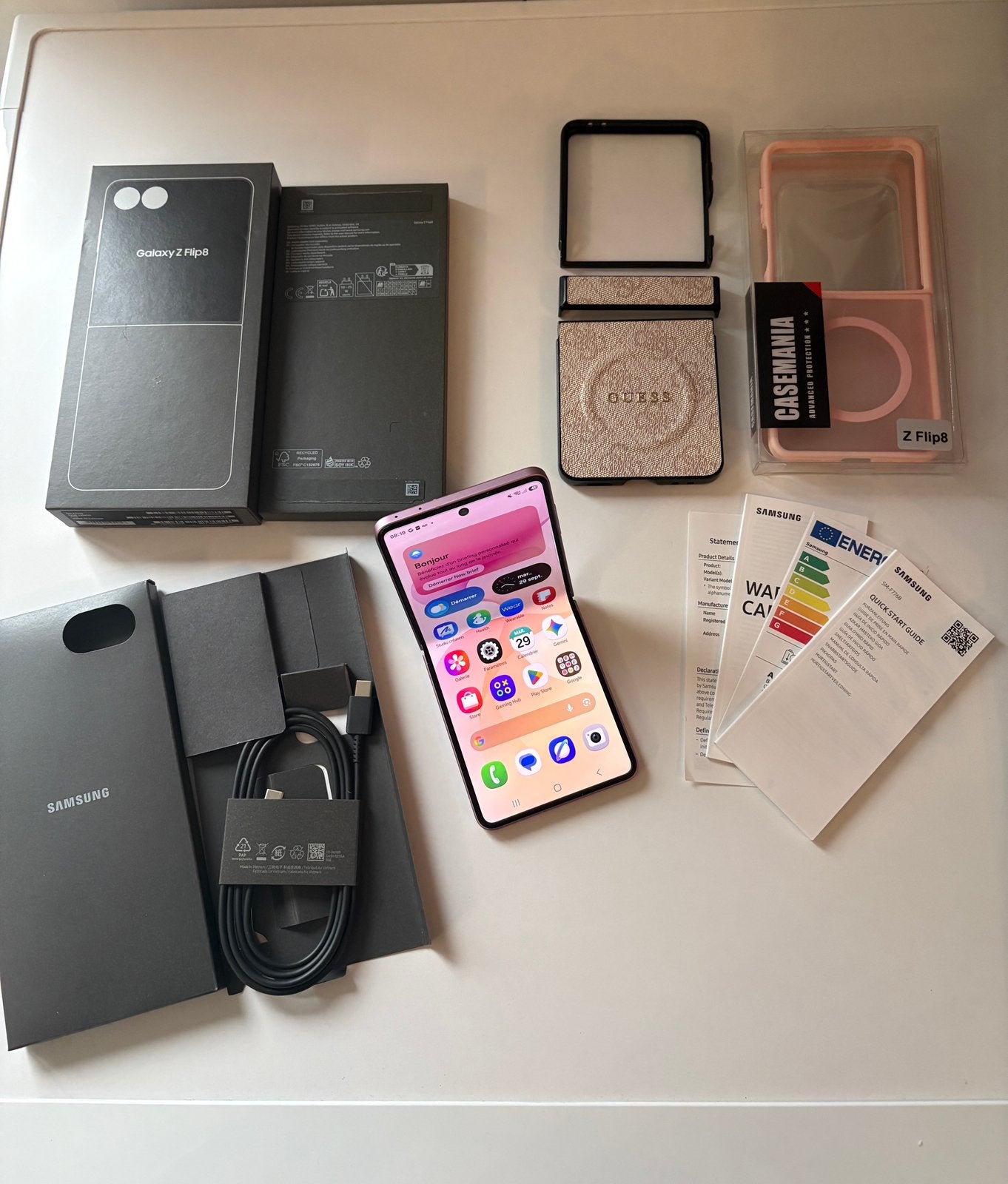 Samsung Galaxy Z Flip 8  256 Go Rose  État neuf, Enlèvement, Comme neuf, Rose, Galaxy Z Flip