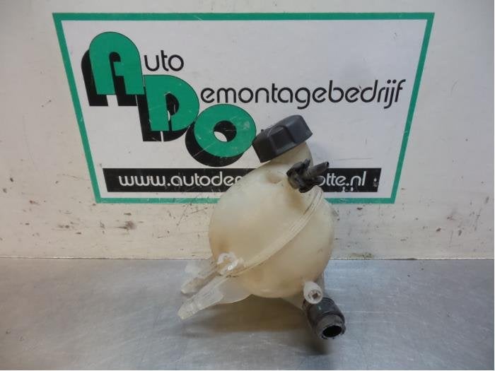Réservoir d'expansion d'un Citroen C3 (C3 09-), -, 3 mois de garantie, Utilisé, -
