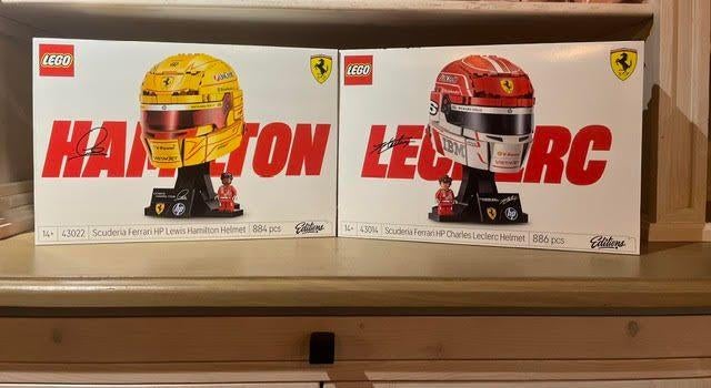 Casques LEGO Ferrari F1 43014 et 43022 Nouveaux, Enfants & Bébés, Jouets | Duplo & Lego, Neuf, Lego, Ensemble complet, Complet