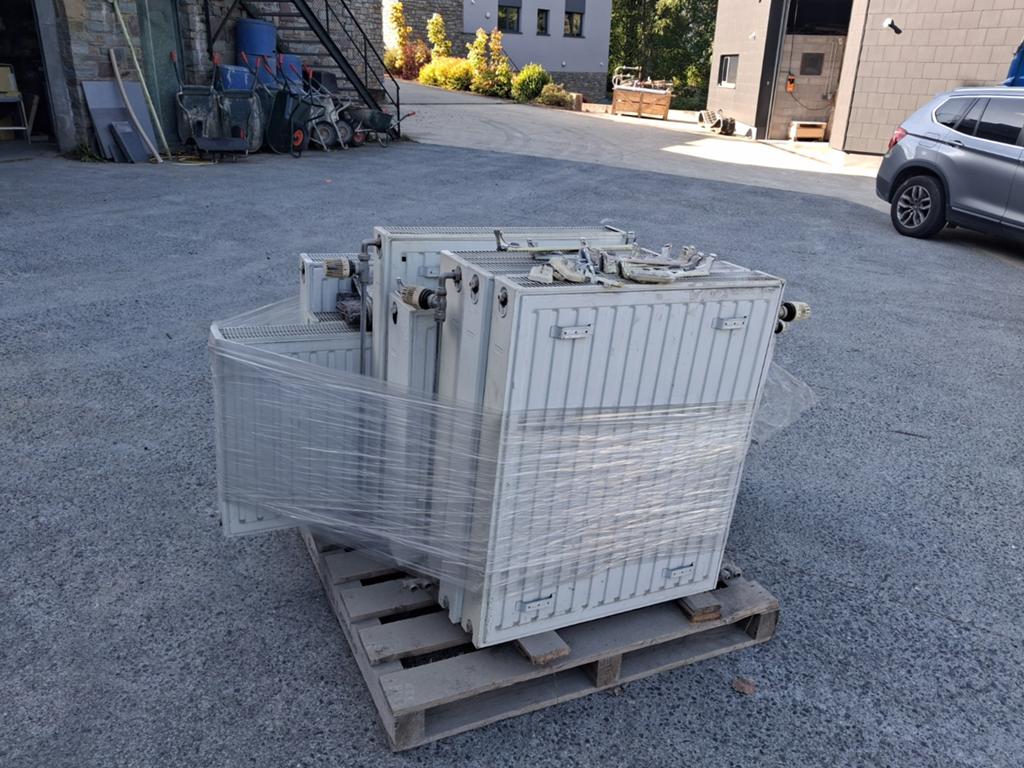 Witte ventielradiatoren, Doe-het-zelf en Bouw, Metalen, Ophalen, Gebruikt, IJzer