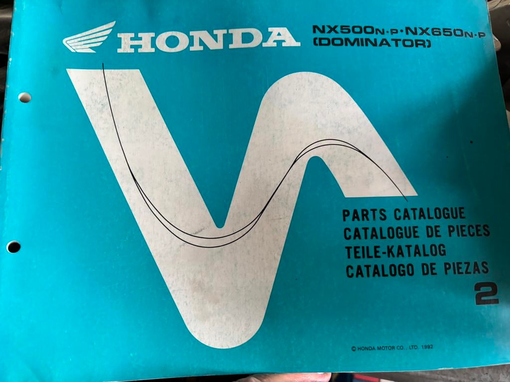 Honda NX650 Dominator 1992- Manuel de pièces, Motos, Modes d'emploi & Notices d'utilisation, Enlèvement ou Envoi, Honda
