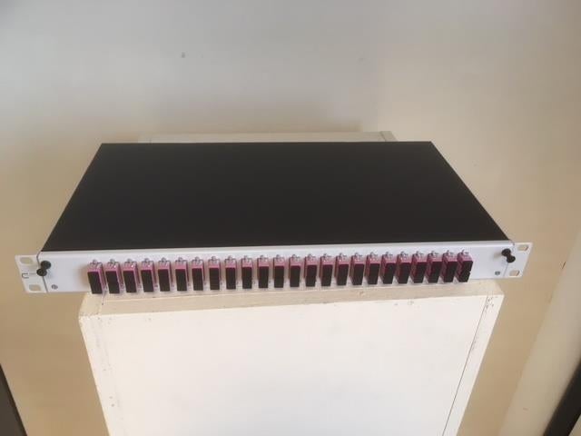 166. Glasverdelerpanelen 19 inch MetzConnect, Ophalen of Verzenden, Nieuw