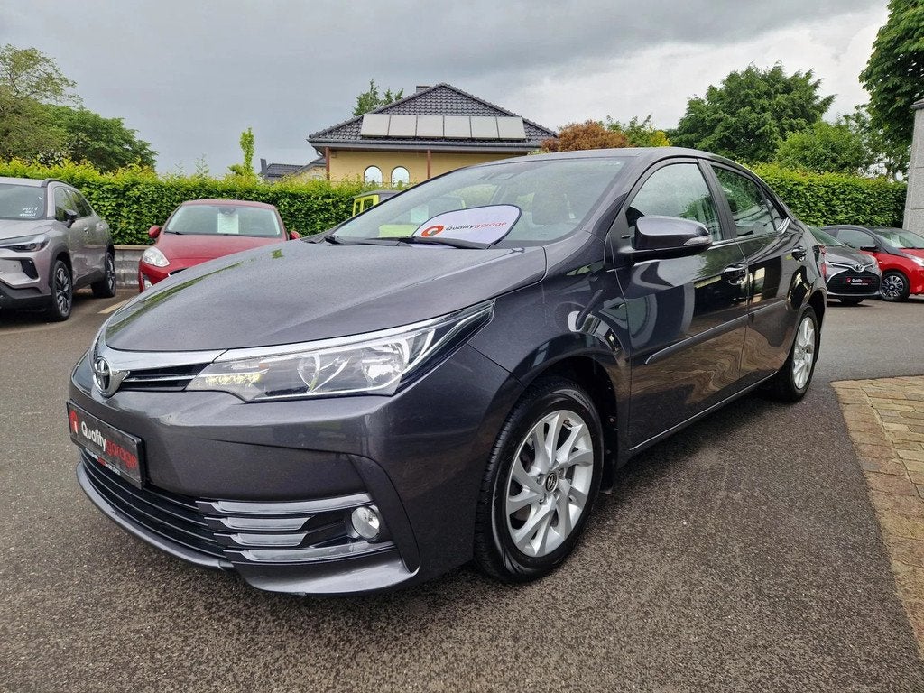 Toyota Corolla dynamique (bj 2017), https://public.car-pass.be/vhr/472b897a-1075-4d27-811c-f628dd2e9722, 4 deurs, Stof, Euro 6