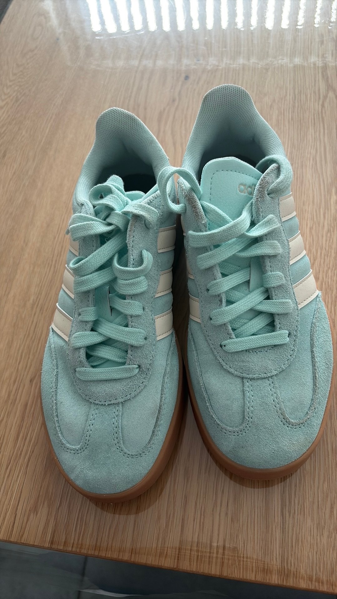 Chaussures Adidas, Sports & Fitness, Enlèvement, Comme neuf, Chaussures, Adidas