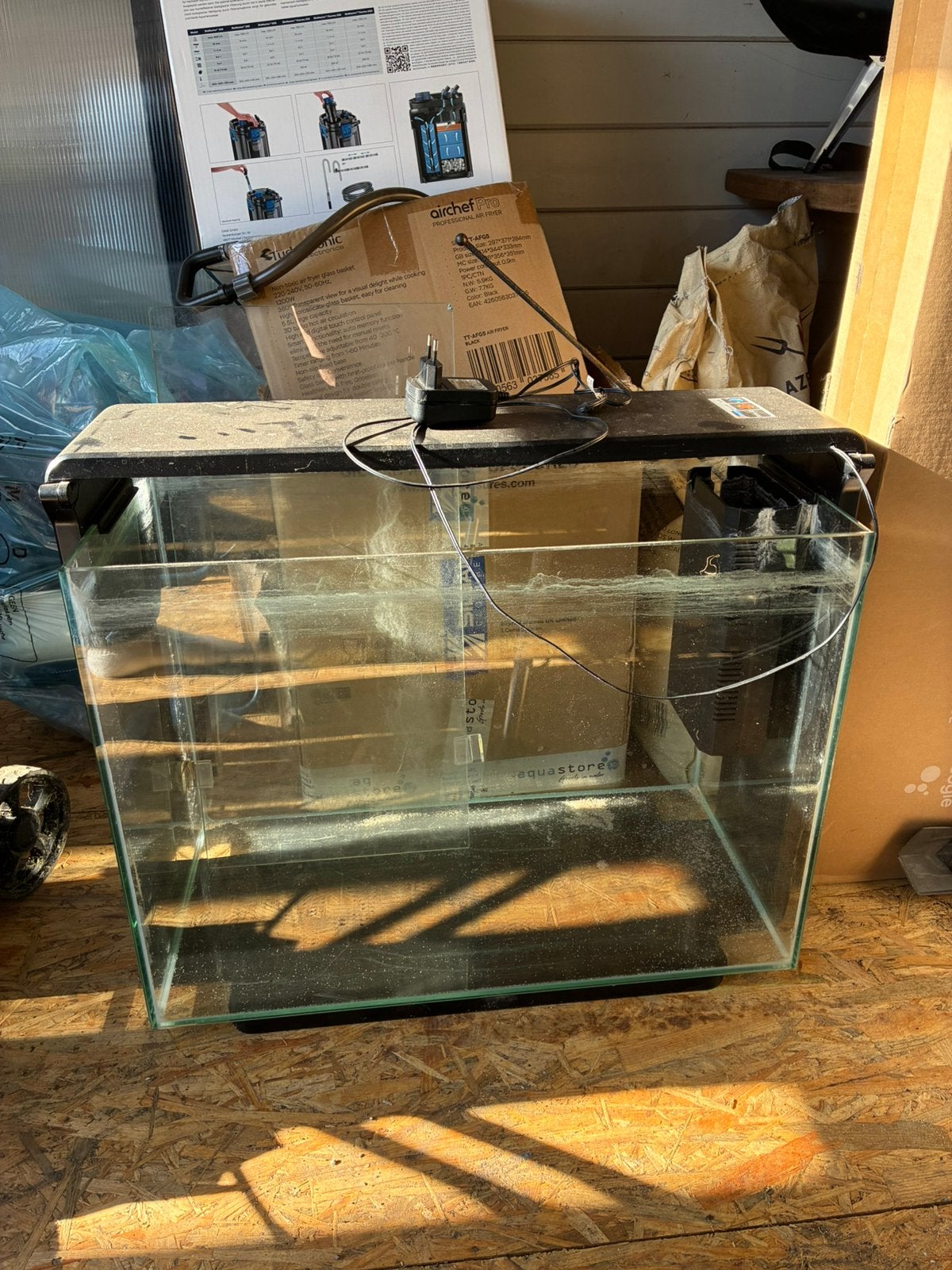Aquarium 80L, Enlèvement, Utilisé, Éclairage