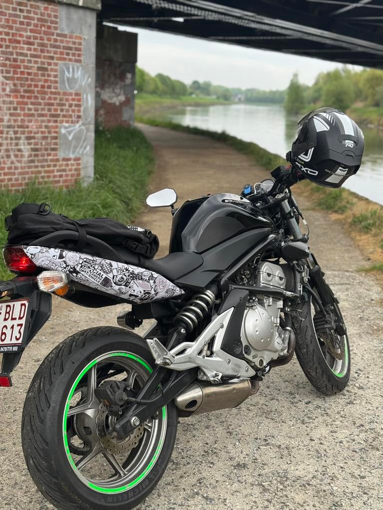 Kawasaki ER6 Custom — 2007, Motoren, Motoren | Kawasaki, Particulier, Naked bike, meer dan 35 kW, 2 cilinders, Motorrijbewijs A