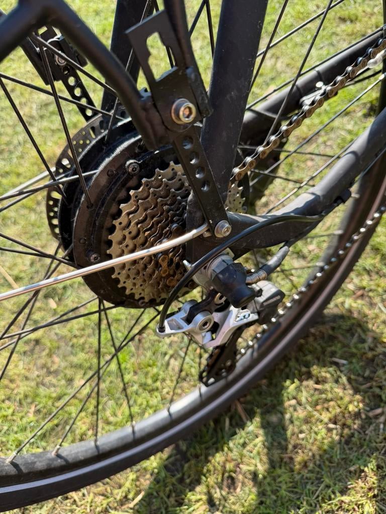 Elektrishe fiets CHAOS – slechts 283 km – topstaat!, Vélos & Vélomoteurs, Enlèvement, Comme neuf