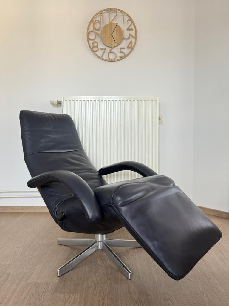 JORI Design Fauteuil - Heerlijke Relax - Donker Blauw - Yoga, Huis en Inrichting, Fauteuils, Zo goed als nieuw, Ophalen