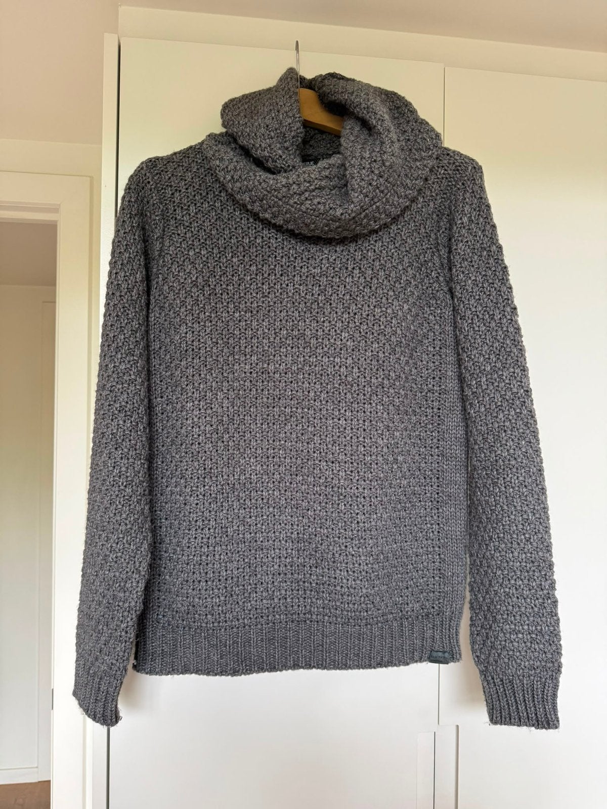 Genti wollen trui, Kleding | Dames, Truien en Vesten, Ophalen of Verzenden, Nieuw, Maat 42/44 (L)