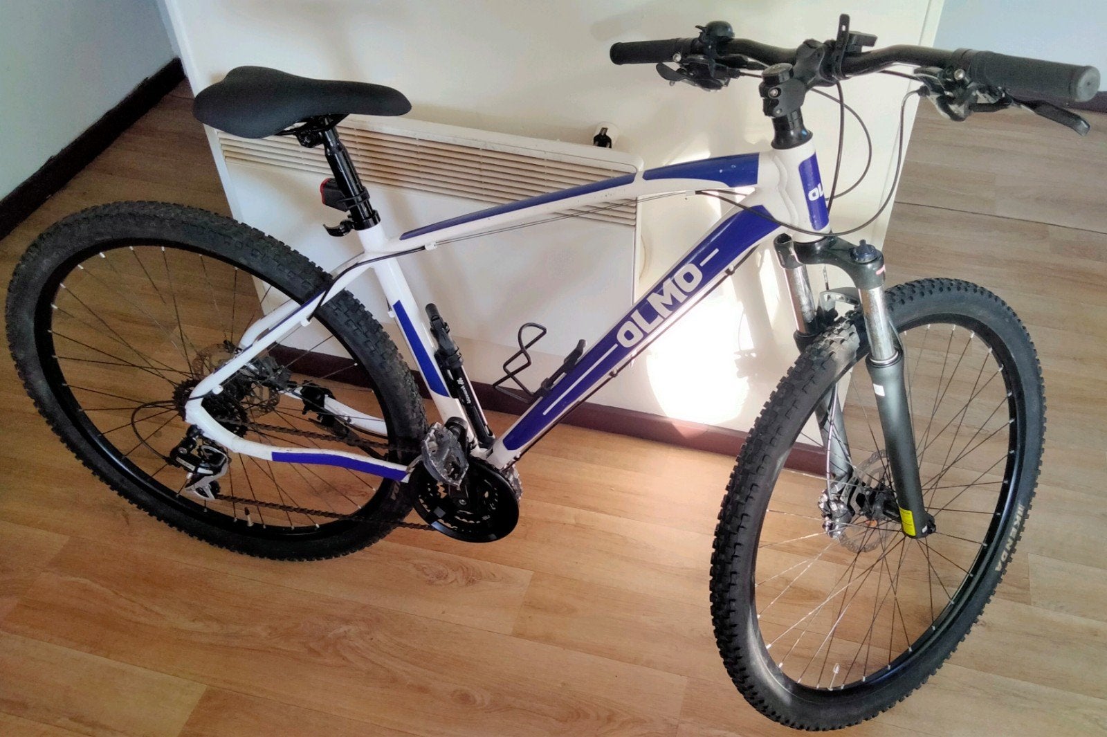 Vélo de sport VTT Olmo, 29 pouces, Vélos & Vélomoteurs, Autres marques, Vitesses, Comme neuf, Enlèvement