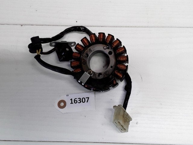 CBR125R 2004 - 2006 Honda Alternator D1-26910