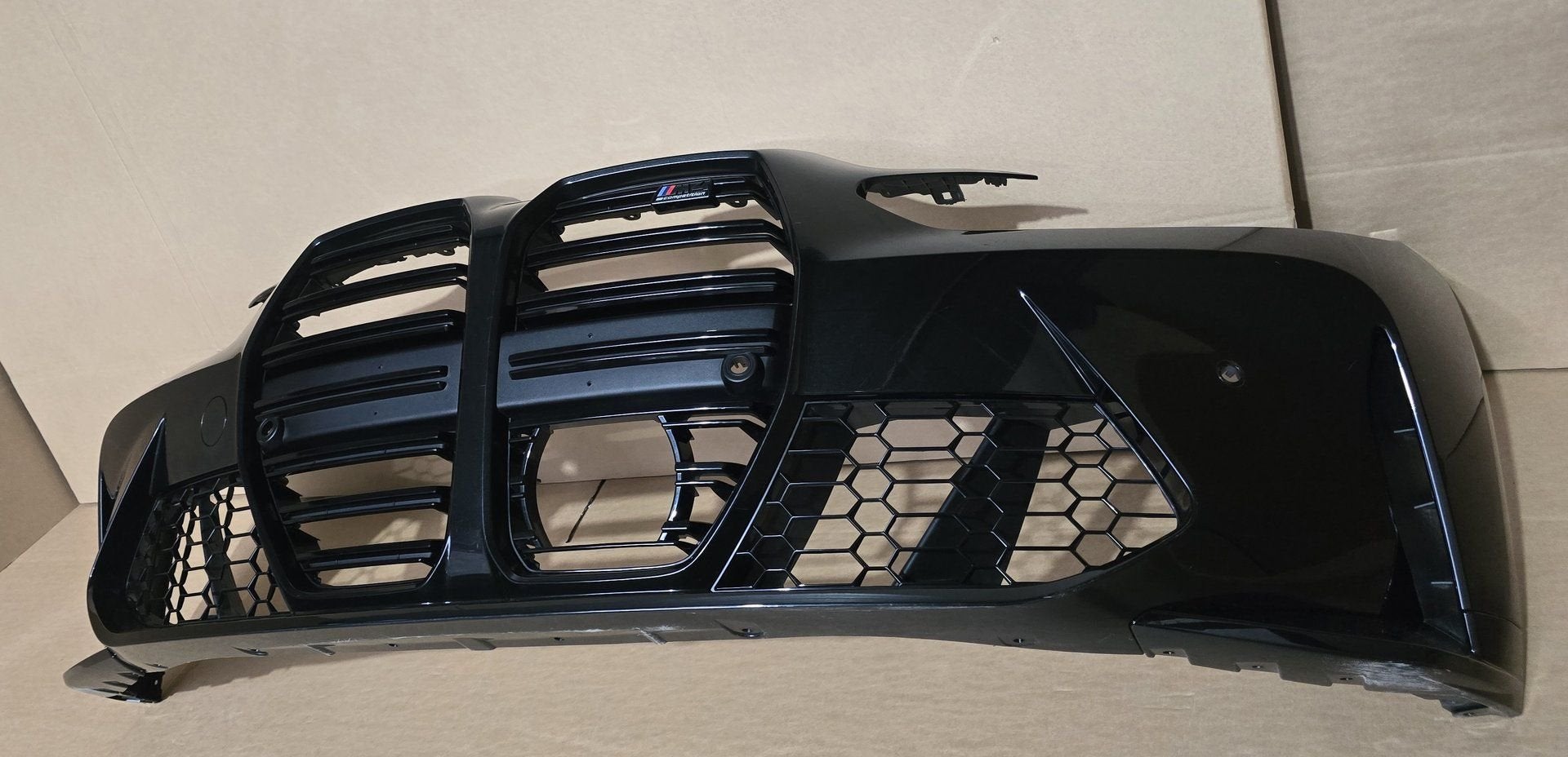 Voorbumper BMW M4 G82 G83 Competition ORIGINEEL 51117884094, -, Origine de la pièce connue, Utilisé, Avant