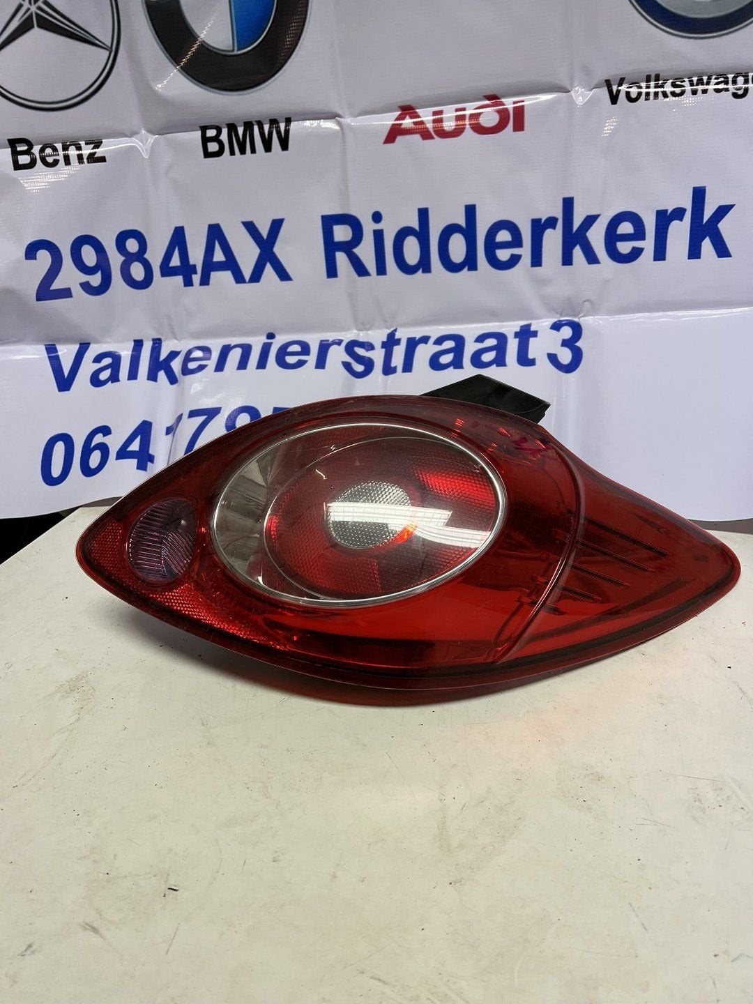 FORD KA, 2008-2016 - ACHTERLICHT, rechts, -, -, -, Enlèvement ou Envoi