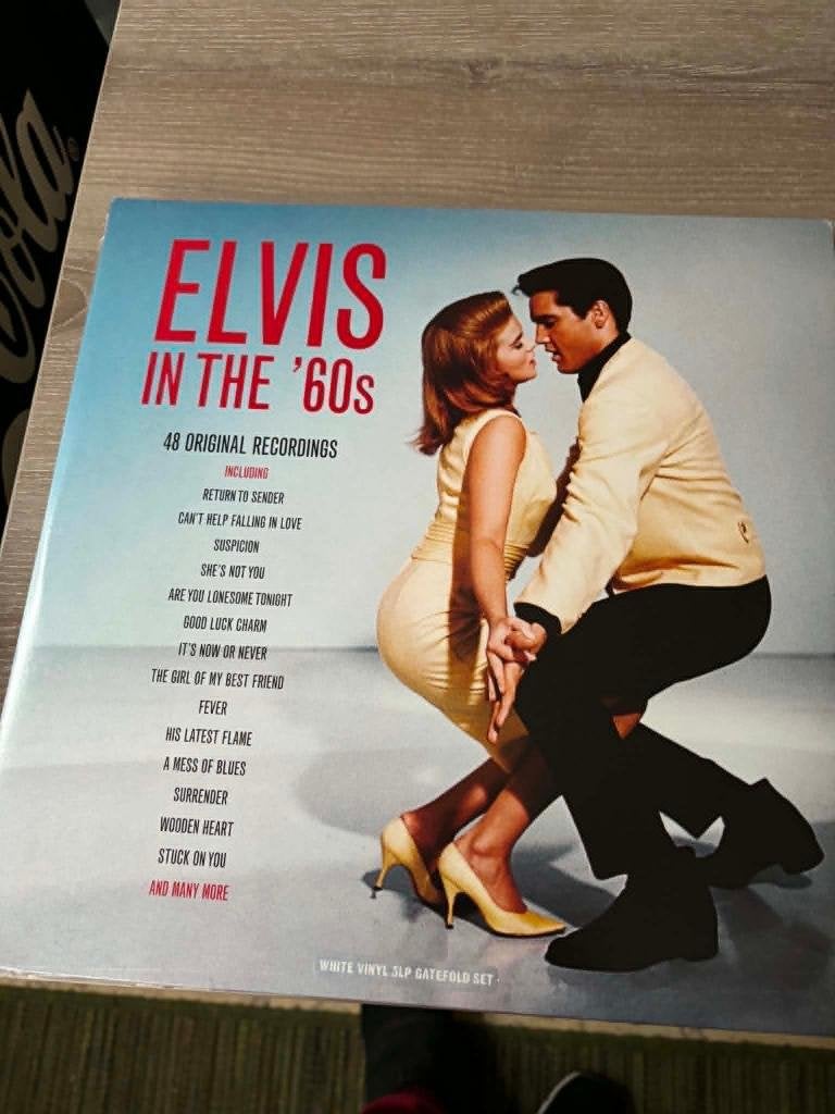 Elvis 3 lpbox, Elvis in the '60s on white vinyl, 25 euro., Cd's en Dvd's, Vinyl | Rock, Beschermende buitenhoes, Ophalen of Verzenden