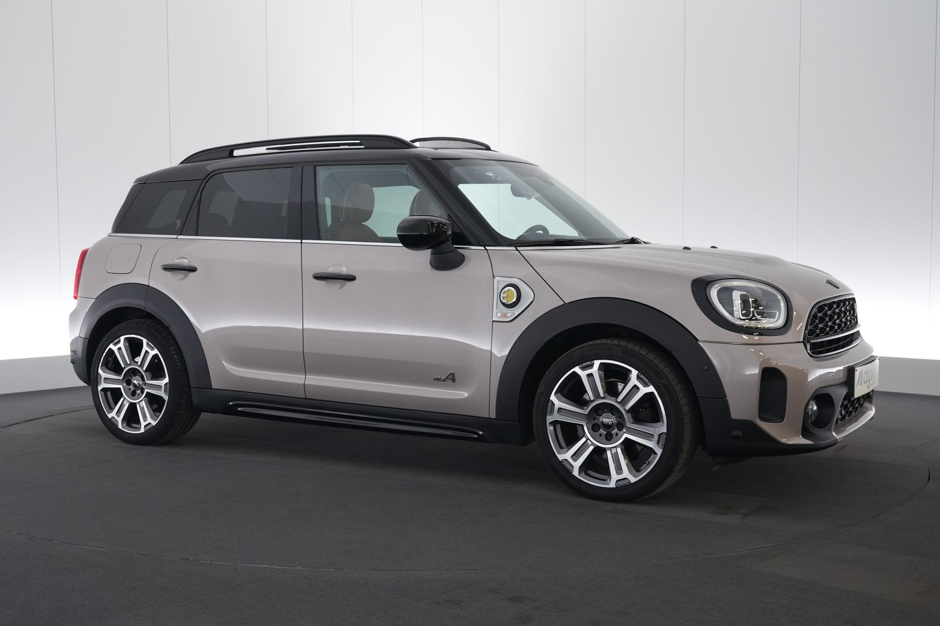 (2BLL417) MINI COUNTRYMAN, Auto's, Stof, Gebruikt, Euro 6, Countryman