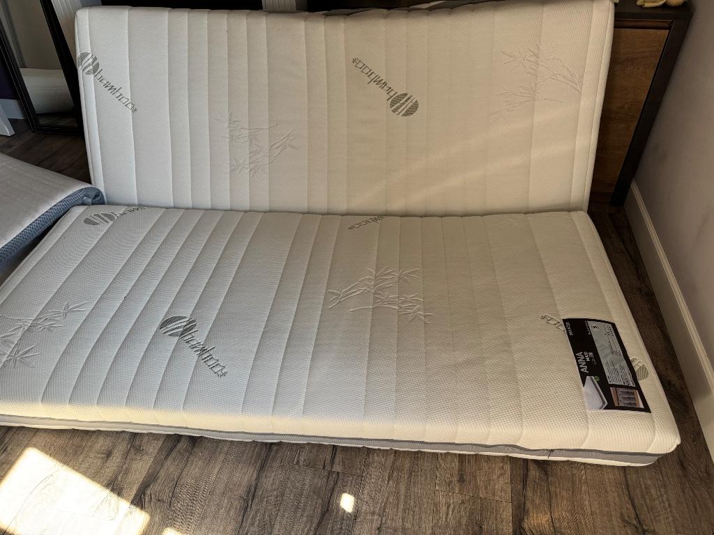 Nieuwe matrassen, Ophalen, 90 cm, Eenpersoons, Nieuw