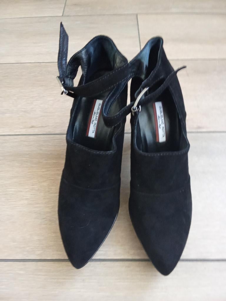 Nieuwe hakschoenen Guglielmo Rotta maat 39, Ophalen, Pumps, Zwart, Nieuw