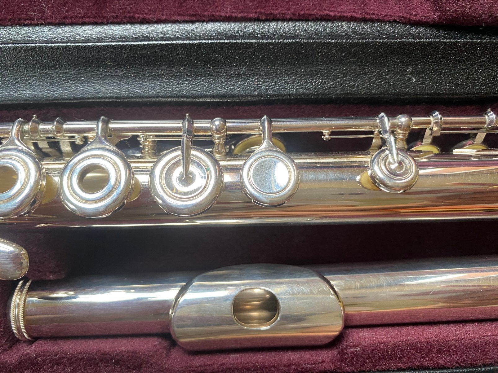 Yamaha 584  Tête Argent, Musique & Instruments, Instruments à vent | Flûtes traversières & Piccolos, Enlèvement, Comme neuf, Flûte traversière