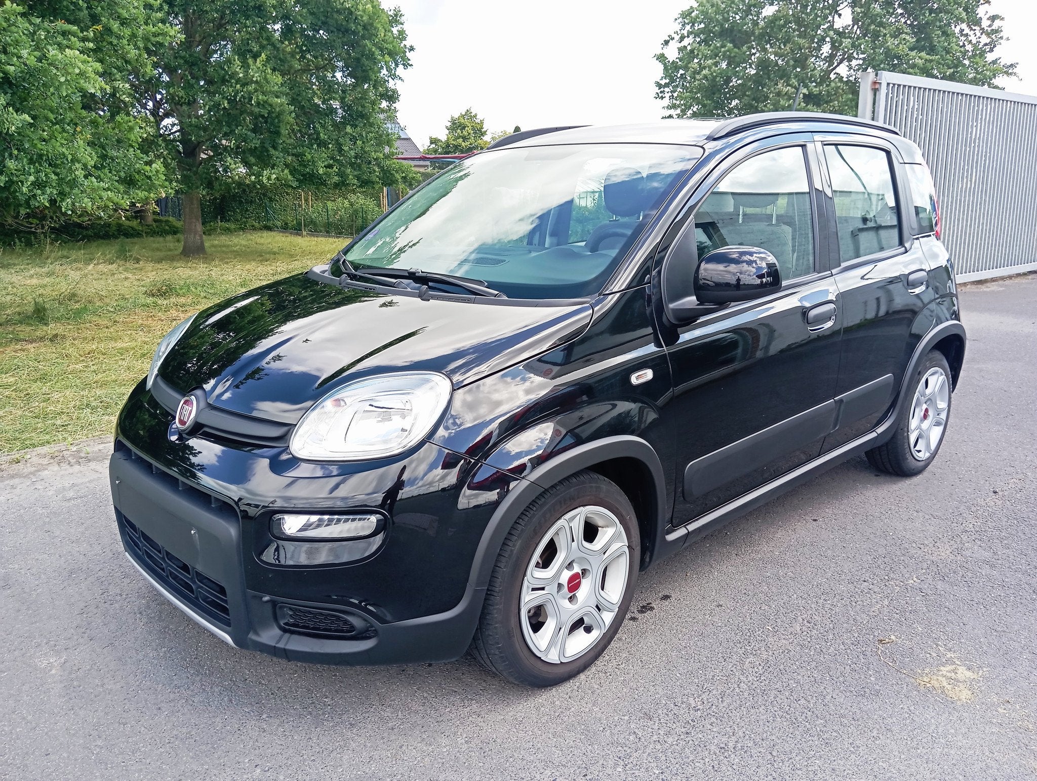 Fiat Panda, Autos, Fiat, Entreprise, Achat, Panda, Air conditionné, Bluetooth, Verrouillage central, Vitres électriques, USB, Hybride Électrique/Essence
