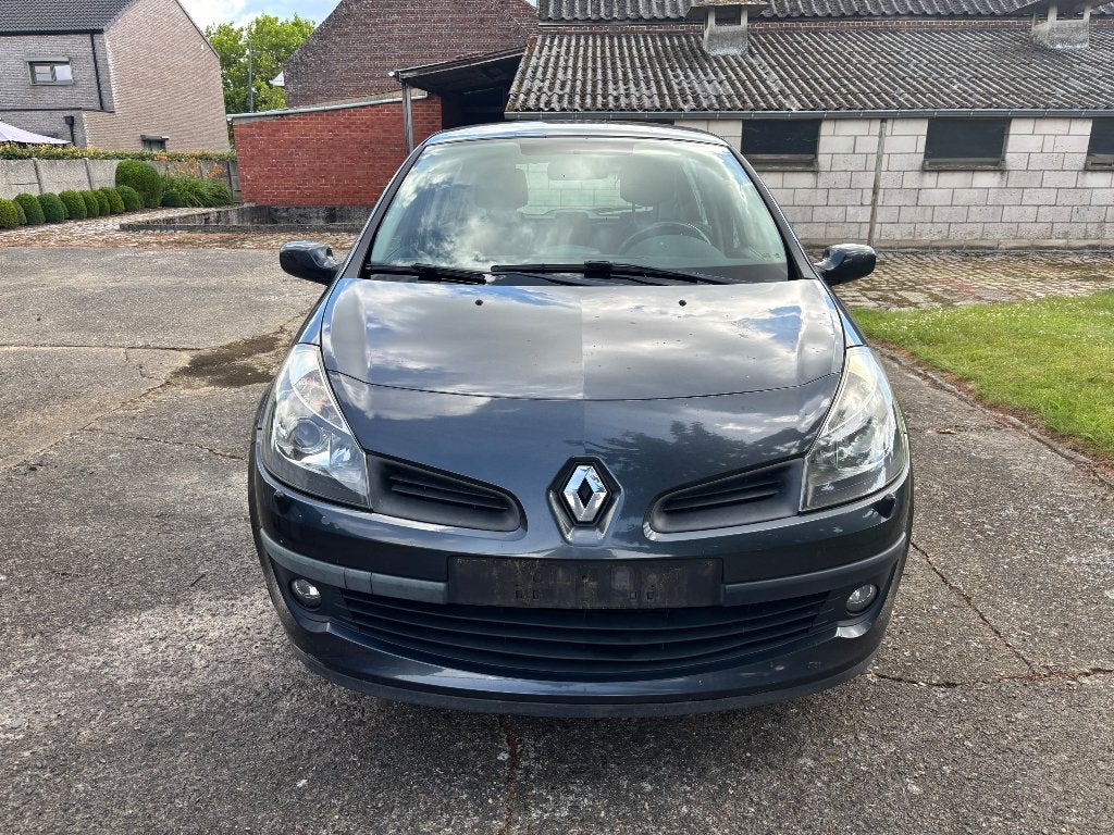 Renault Clio III 2007, Auto's, Voorwielaandrijving, Stof, Zwart, Particulier