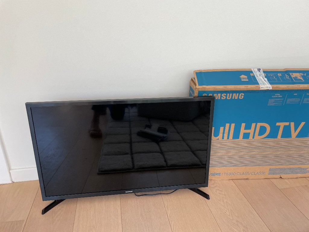TELEVISON "SAMSUNG", TV, Hi-fi & Vidéo, TV, Hi-fi & Vidéo Autre, Enlèvement, Comme neuf
