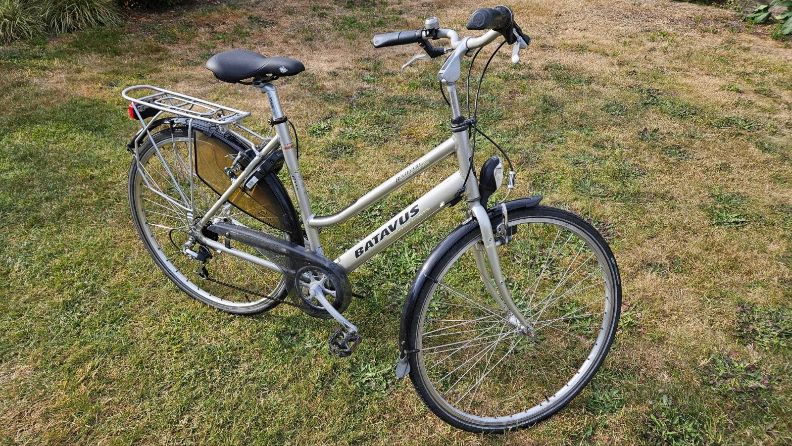 Damesfiets Batavus Boulevard, Ophalen, Velgrem, Batavus, Zo goed als nieuw