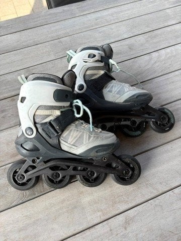 Rolschaatsen (Unisex) - maat 37 - Decathlon, Enfants & Bébés, Jouets | Extérieur | Patins à roulettes, Réglable, Enlèvement, Utilisé