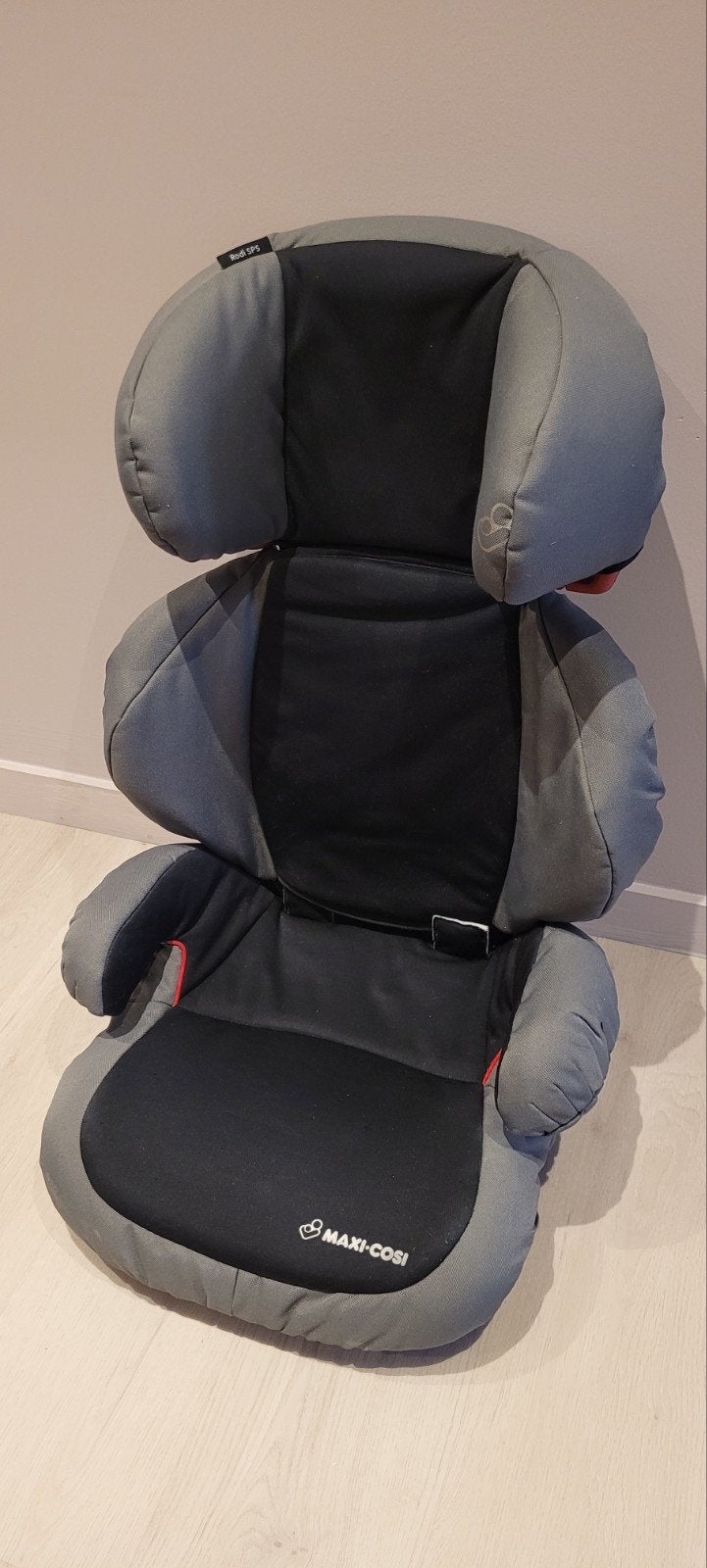 Maxi-Cosi autozitje, Kinderen en Baby's, Ophalen, Autogordel, 15 t/m 36 kg, Zo goed als nieuw