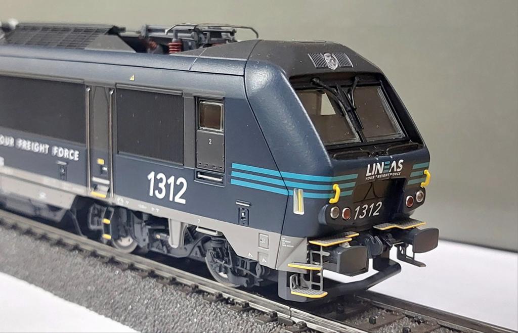 LS models 13 001 - 1312 lineas NMBS SNCB, Hobby en Vrije tijd, Verzenden