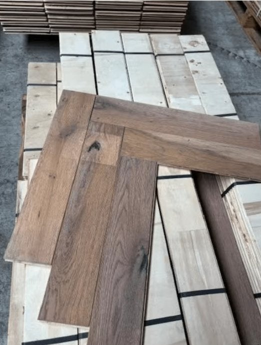 DES RESTES ! PLANCHER EN CHÊNE DE 21,6 M2 ! BONNE AFFAIRE !, Enlèvement, Multi couleur