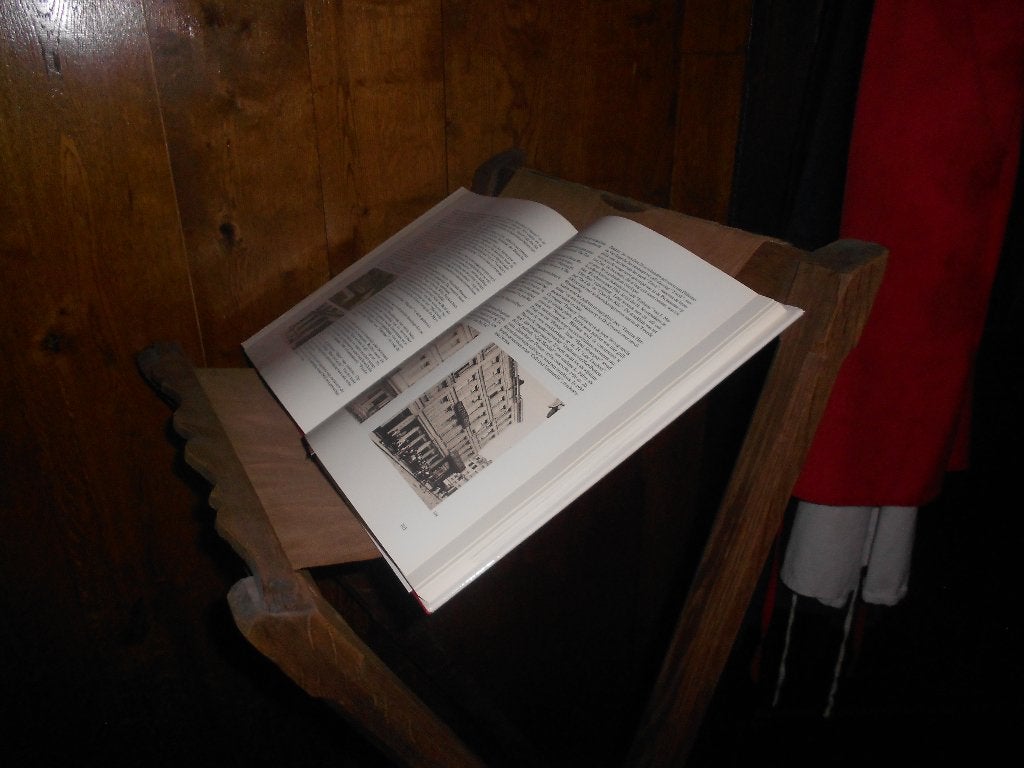 Présentoir à livres ancien/pupitre, Enlèvement