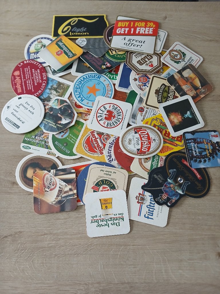 bierviltjes, Ophalen of Verzenden, Zo goed als nieuw, Viltje(s), Overige merken